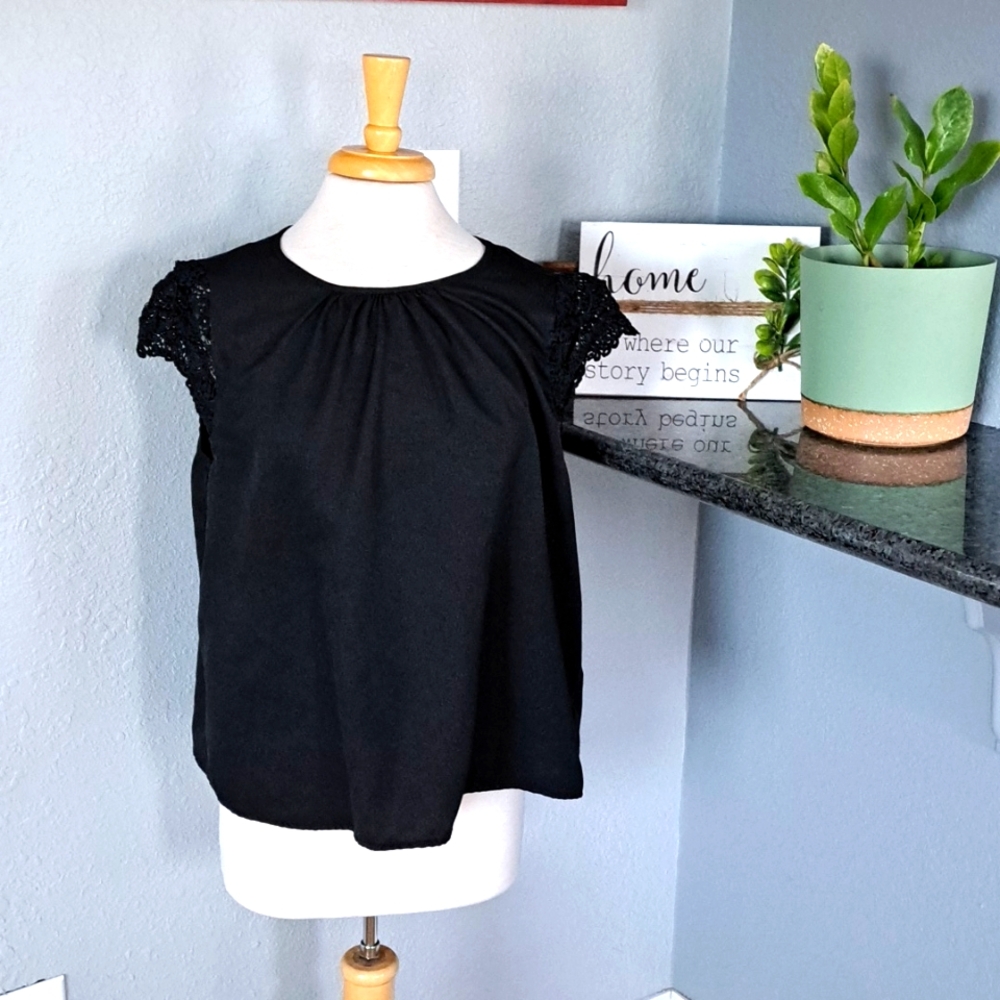 Black Blouse | 1XL